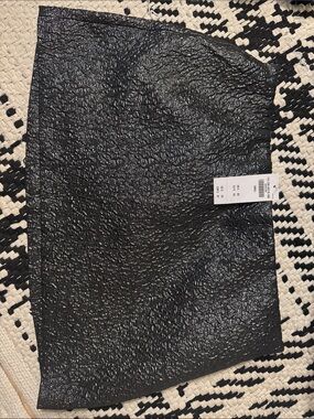 Abercrombie & Fitch Black Textured Mini Skirt